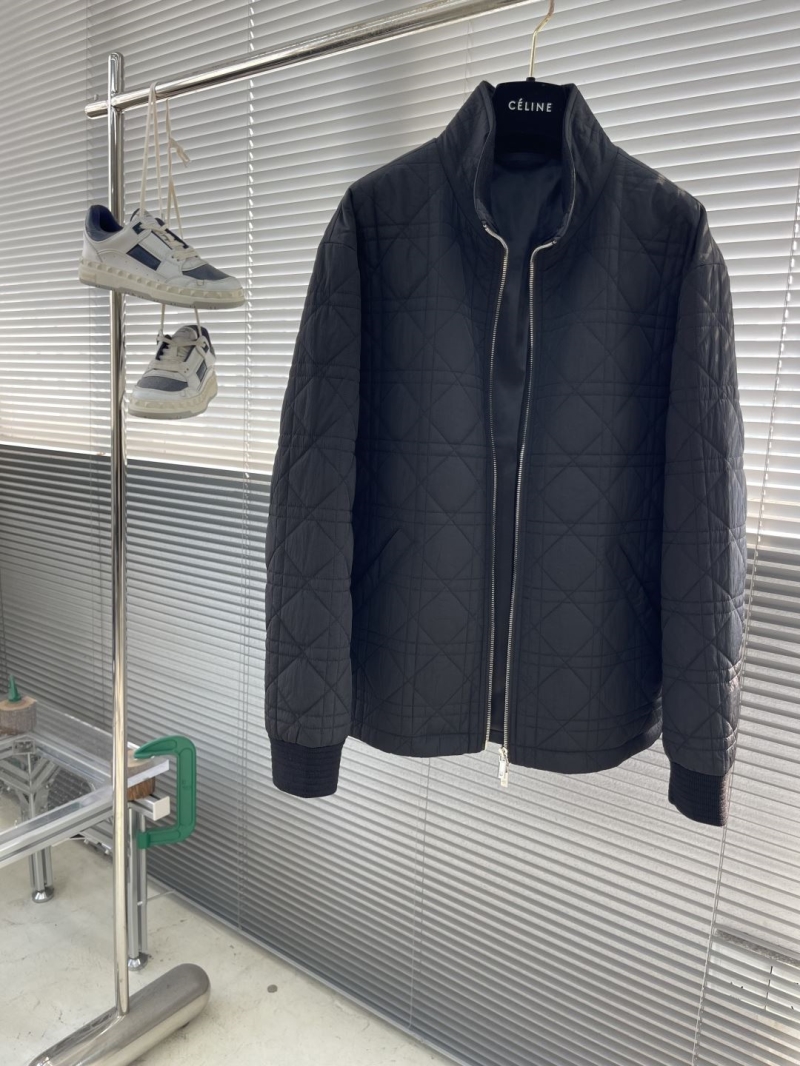 chr1st1an D10r outwear